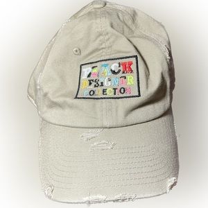 BLACK DESIGNER COLLECTION Distressed Hat